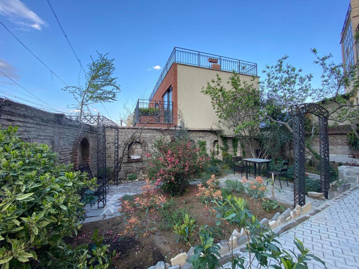 Wine Hills Hotel Tbilisi Bagian luar foto