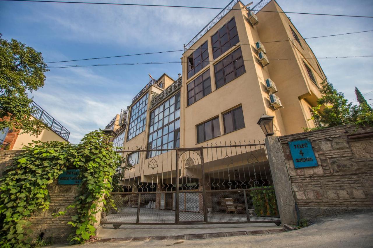 Wine Hills Hotel Tbilisi Bagian luar foto