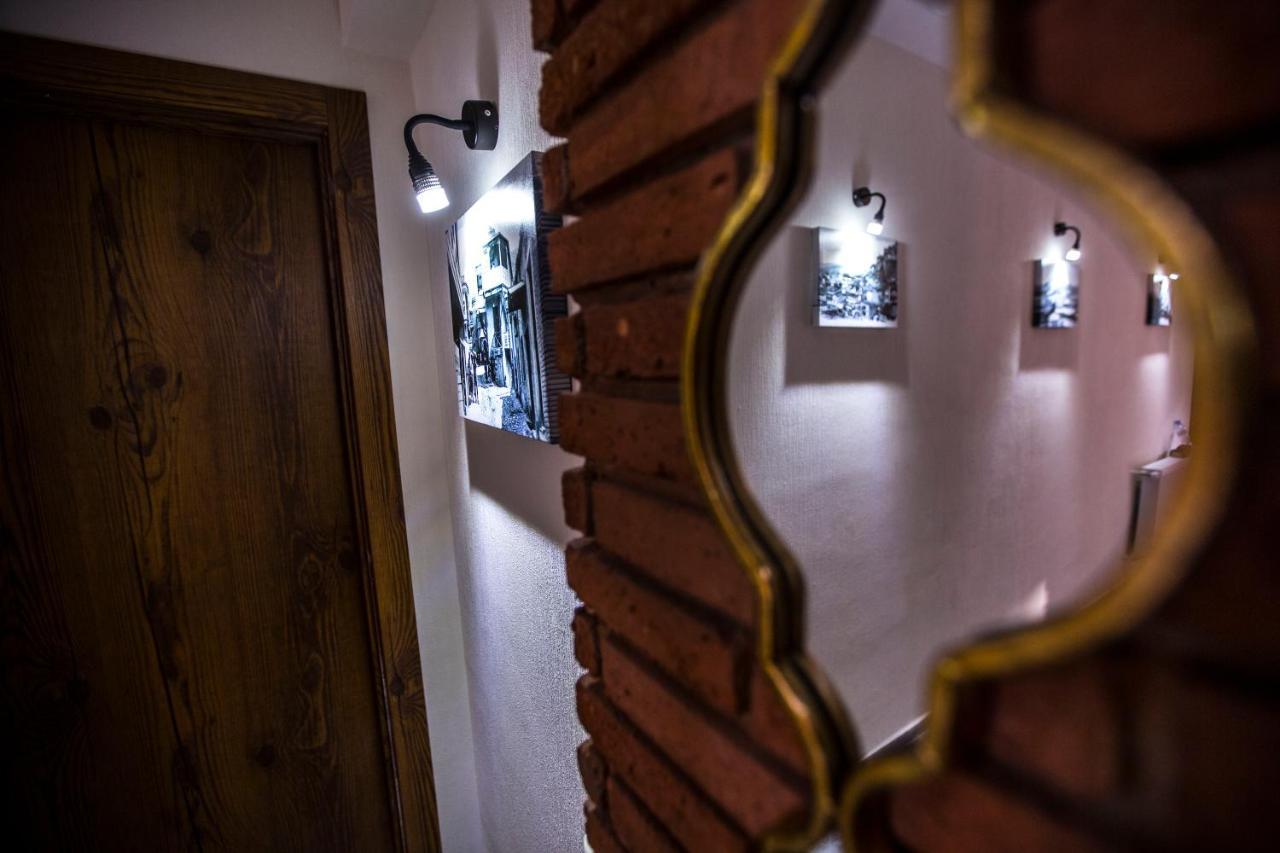 Wine Hills Hotel Tbilisi Bagian luar foto
