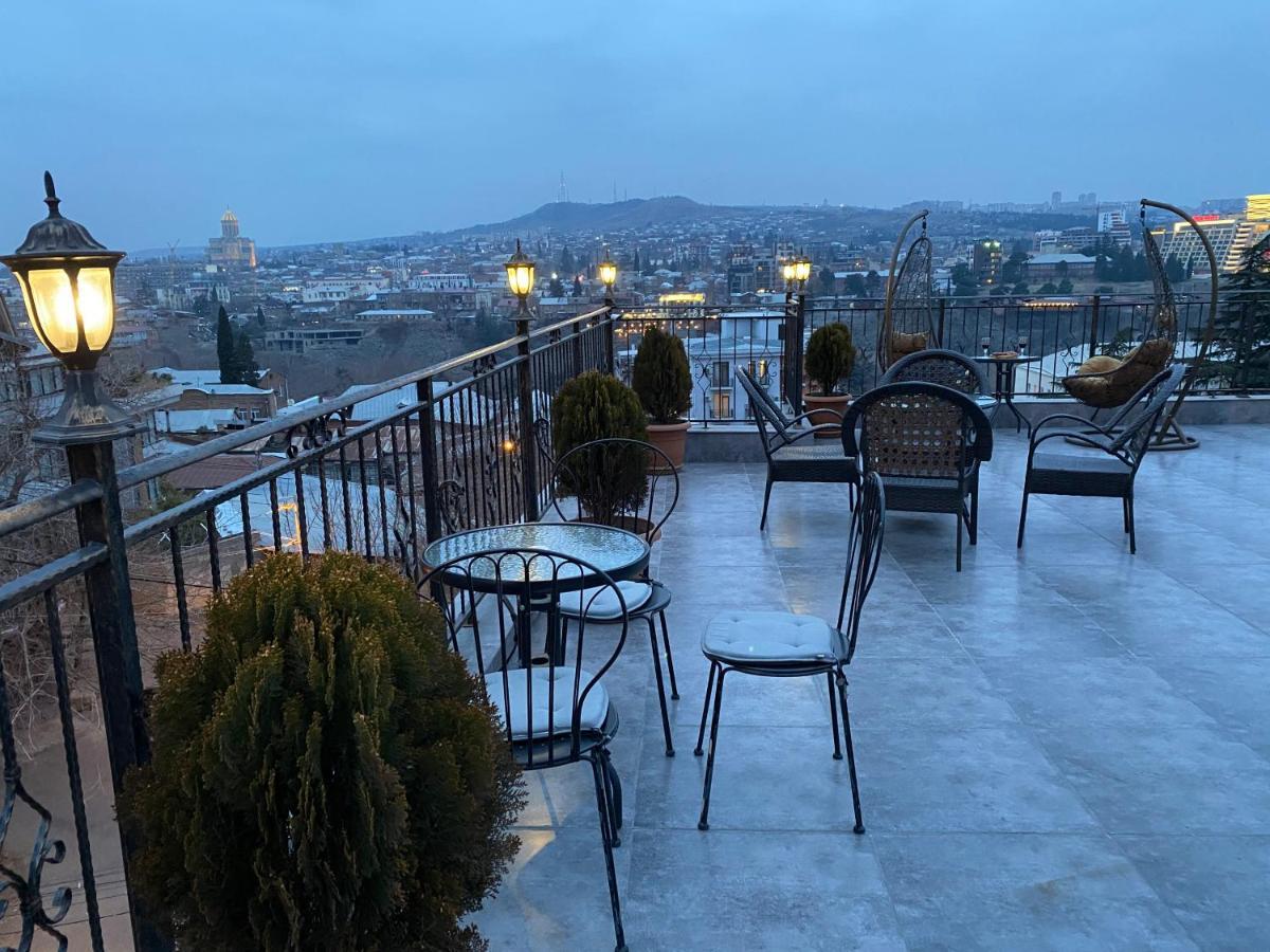 Wine Hills Hotel Tbilisi Bagian luar foto