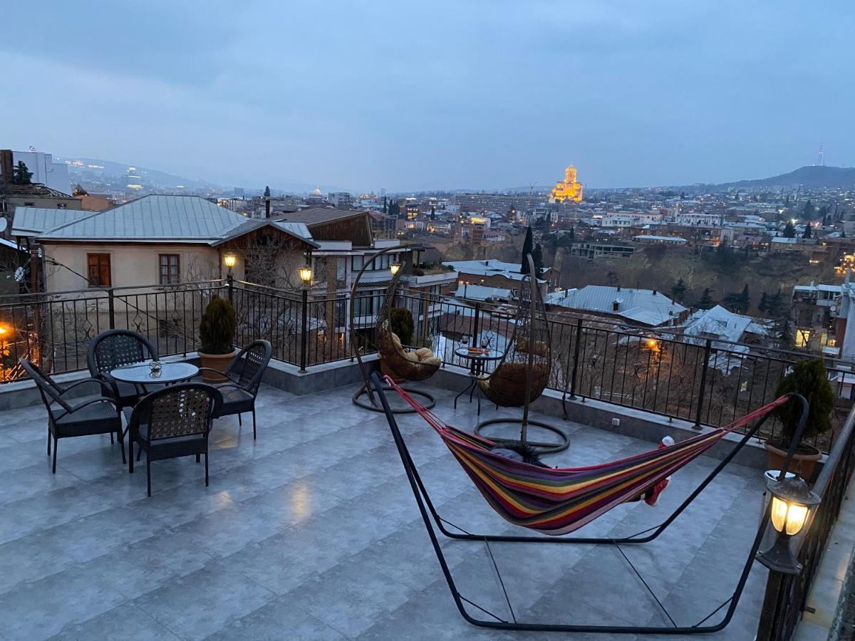 Wine Hills Hotel Tbilisi Bagian luar foto